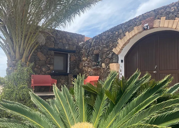 Casa Estela Nyaraló *